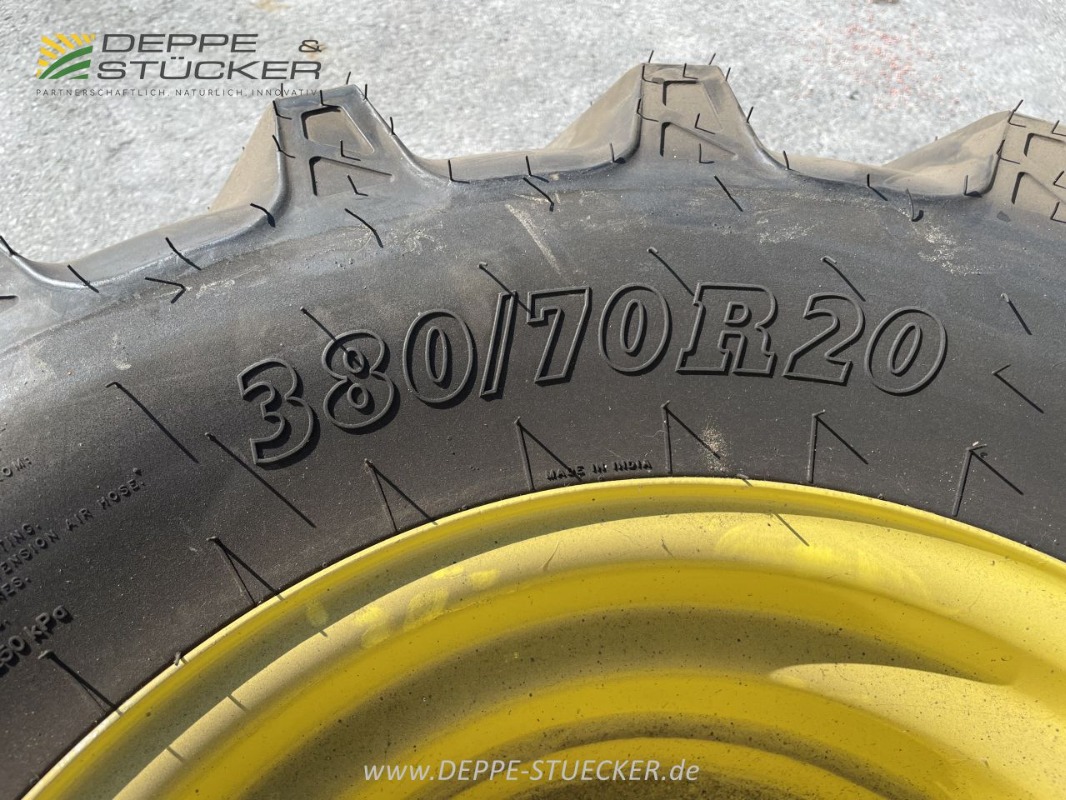 BKT 280/70 R20 Agrimax RT 765 gebraucht – Reifen und Felgen – Produktbild 7