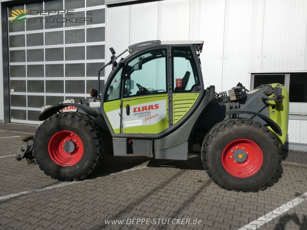 CLAAS Scorpion 9040 gebraucht – Frontlader & Teleskoplader – Baujahr 2009 – Produktbild 3
