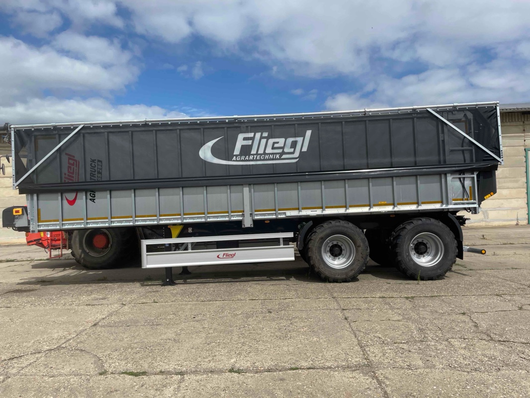 Fliegl Abschiebe-Sattelauflieger ASS 298 Agro-Truck gebraucht – Baujahr 2025 – Produktbild 3