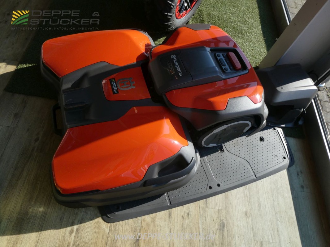 Husqvarna Ceoras 546 EPOS gebraucht – Mähroboter – Baujahr 2023 – Produktbild 3