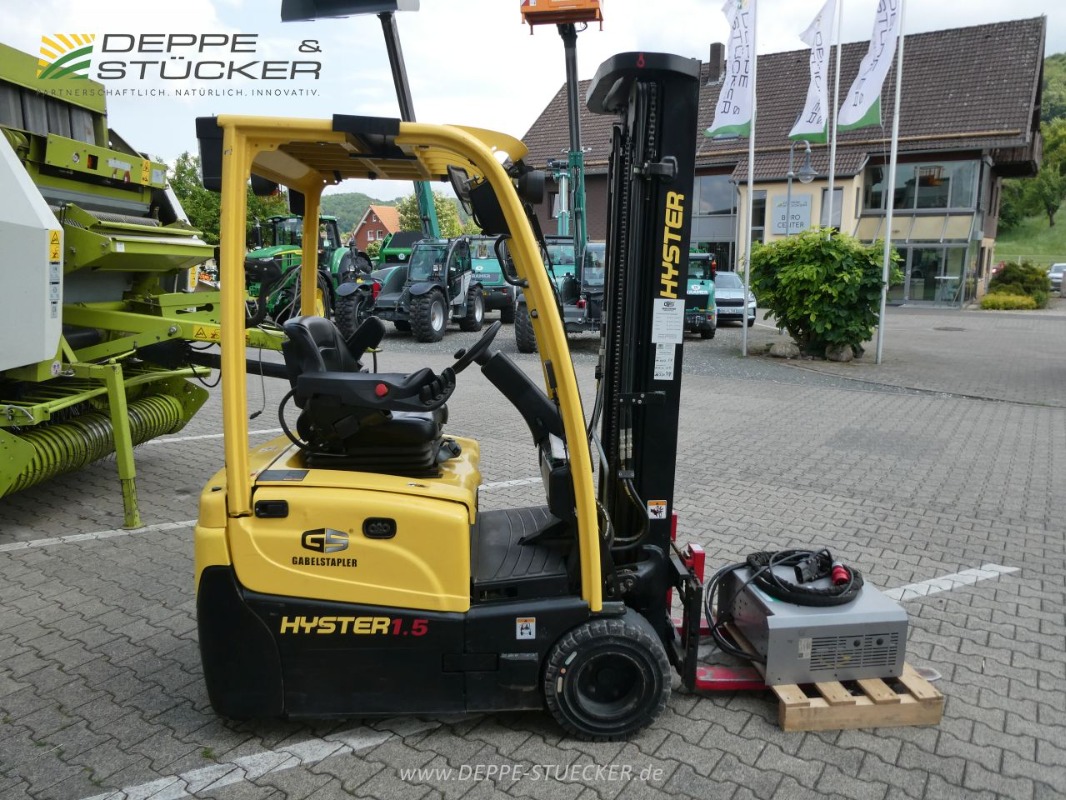 Hyster J1.50XNT SWB Elektro-Dreiradstapler gebraucht – Baujahr 2018 – Produktbild 6
