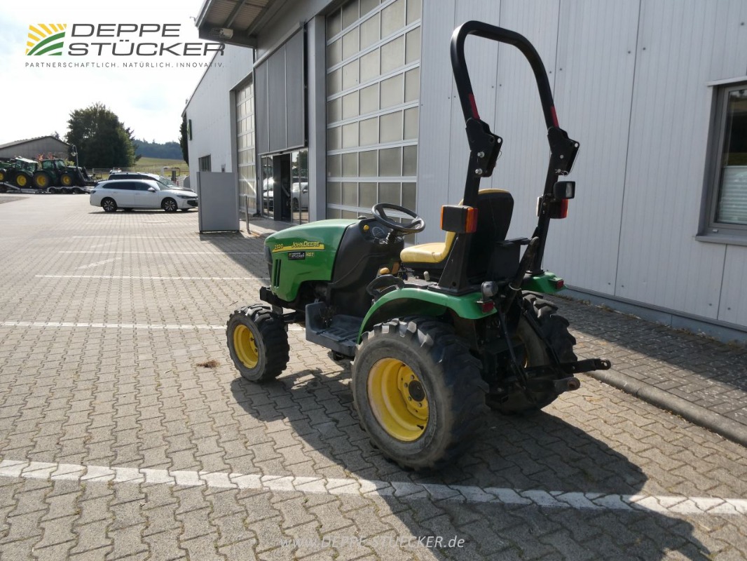 John Deere 2320 gebraucht – Kommunaltraktor – Baujahr 2008 – Produktbild 5