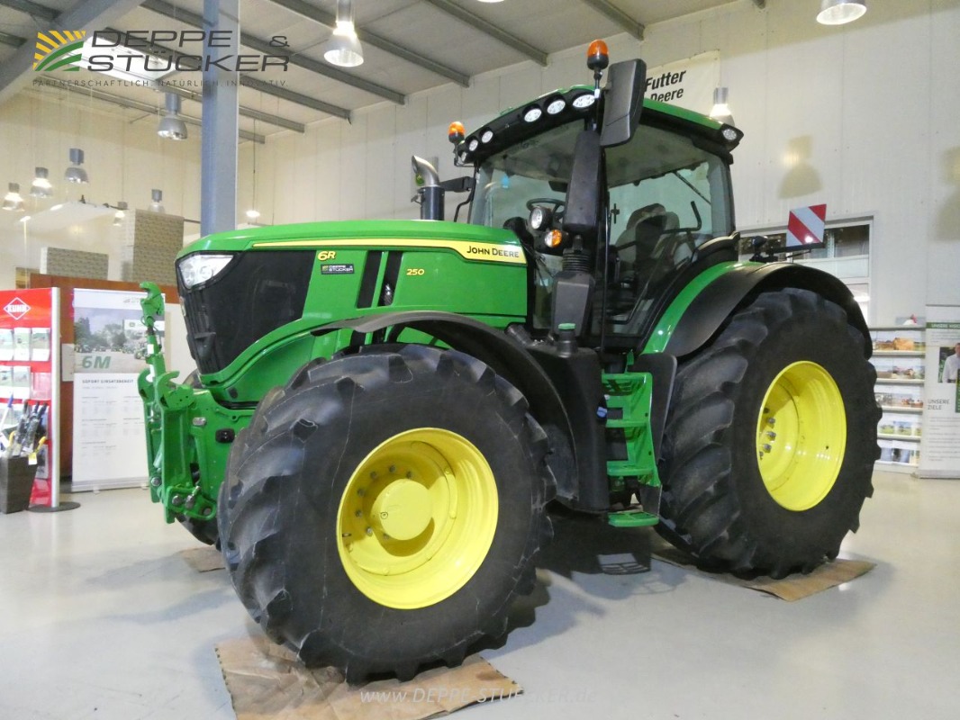 John Deere 6R 250 gebraucht – Traktor – Baujahr 2024 – Produktbild 3