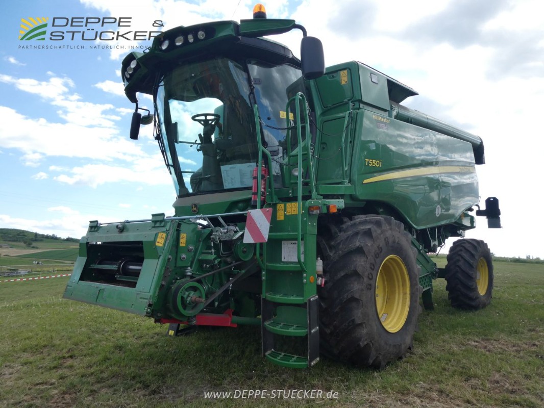 John Deere T550 HillMaster mit 722X + SWW gebraucht – Mähdrescher – Baujahr 2023 – Produktbild 4