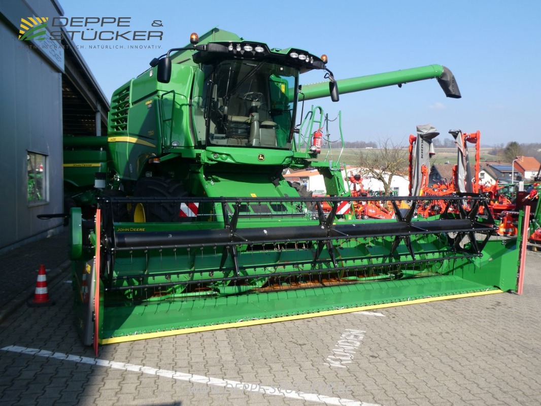 John Deere T550 HM mit 620R + SWW gebraucht – Mähdrescher – Baujahr 2022 – Produktbild 4