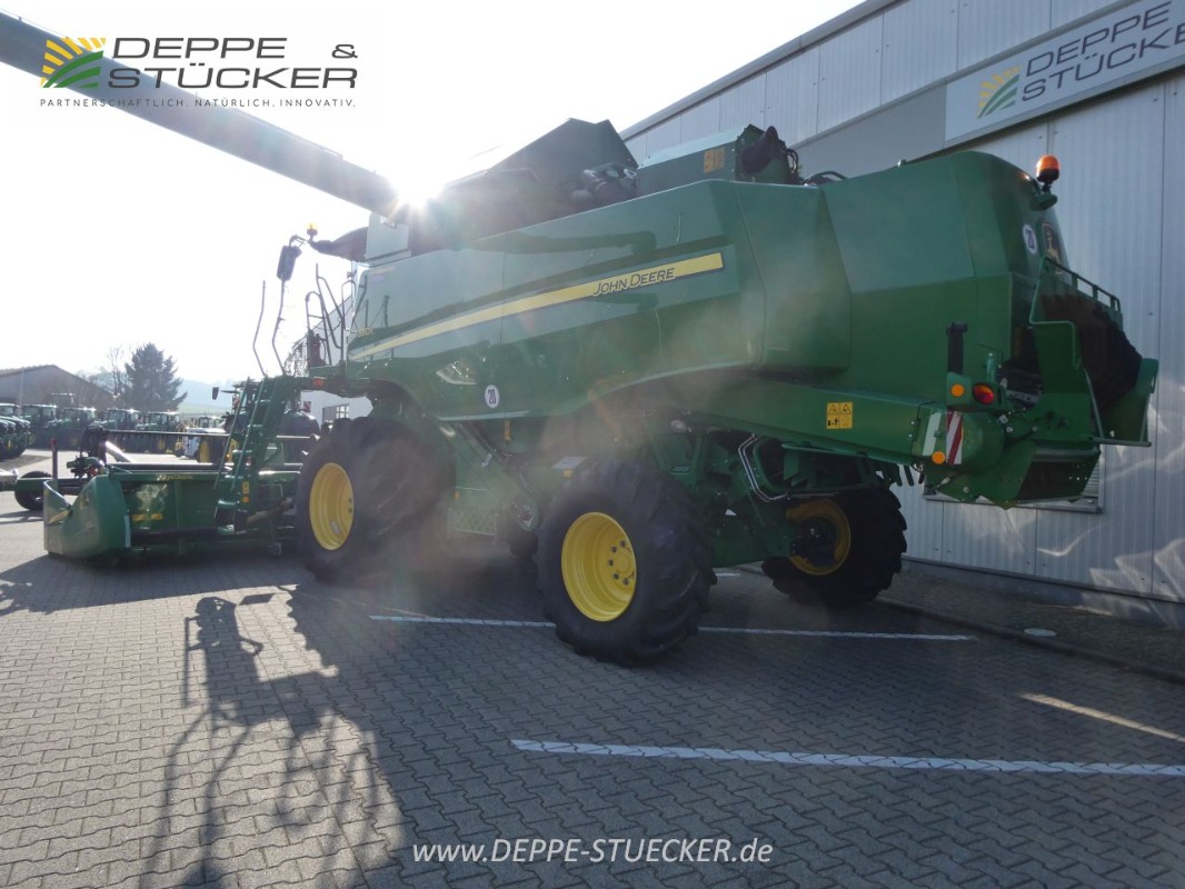 John Deere T550 HM mit 620R + SWW gebraucht – Mähdrescher – Baujahr 2022 – Produktbild 8