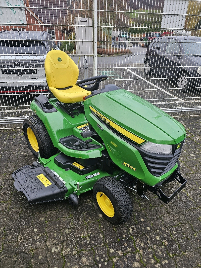 John Deere X584 gebraucht – Rasentraktor – Baujahr 2021 – Produktbild 3