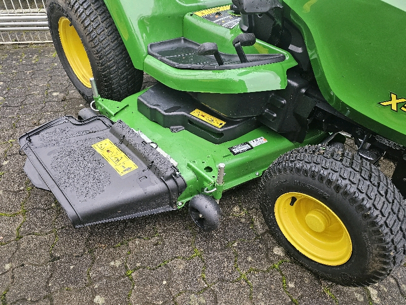John Deere X584 gebraucht – Rasentraktor – Baujahr 2021 – Produktbild 5