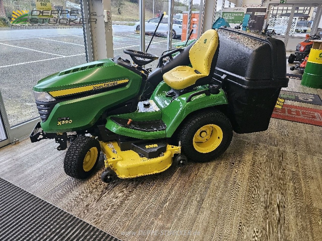John Deere X590 mit GA gebraucht – Rasentraktor – Baujahr 2023 – Produktbild 3