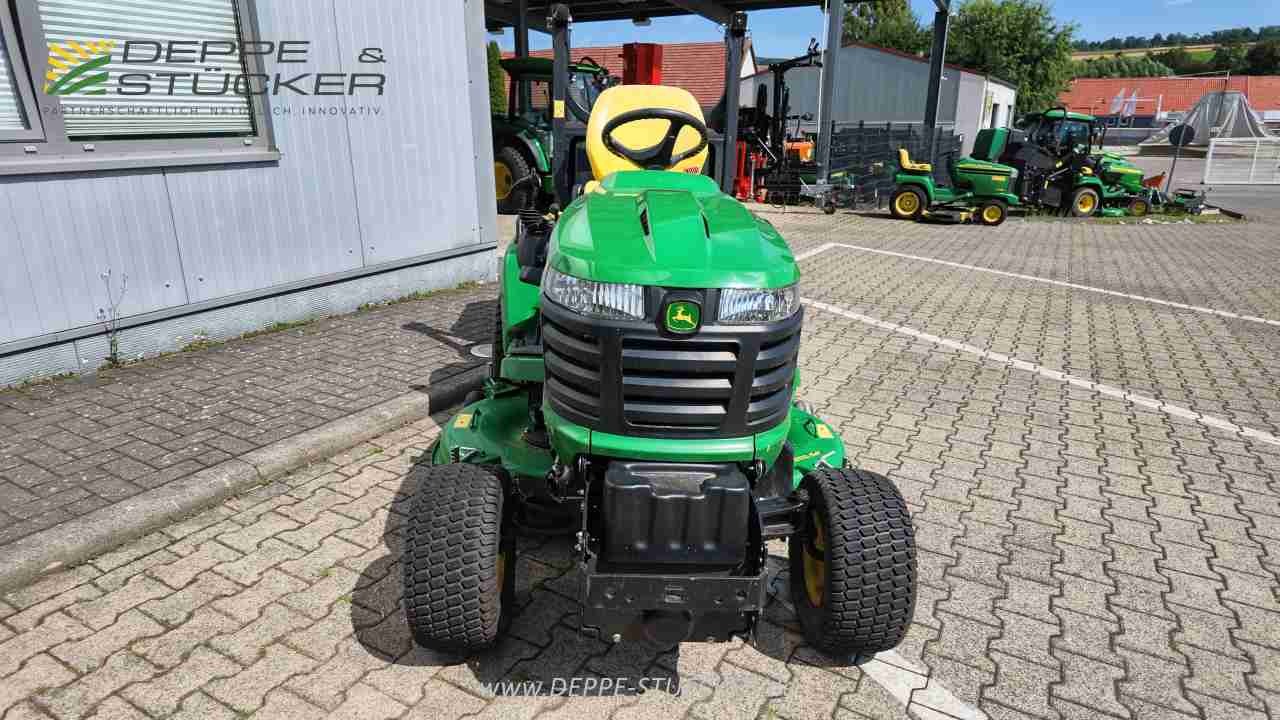 John Deere X950R mit 1,37m Schnittbreite gebraucht – Rasentraktor – Baujahr 2023 – Produktbild 5
