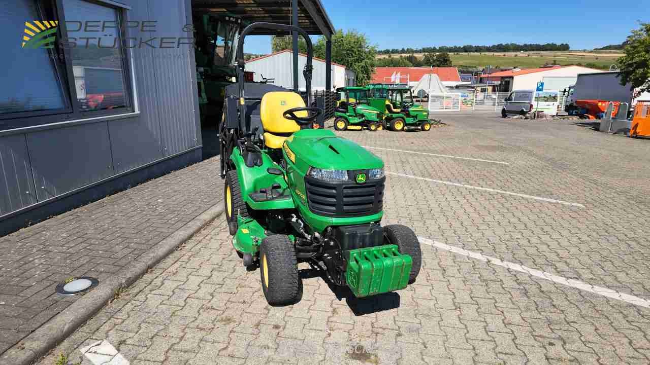 John Deere X950R mit Hochentleerung gebraucht – Rasentraktor – Baujahr 2021 – Produktbild 6