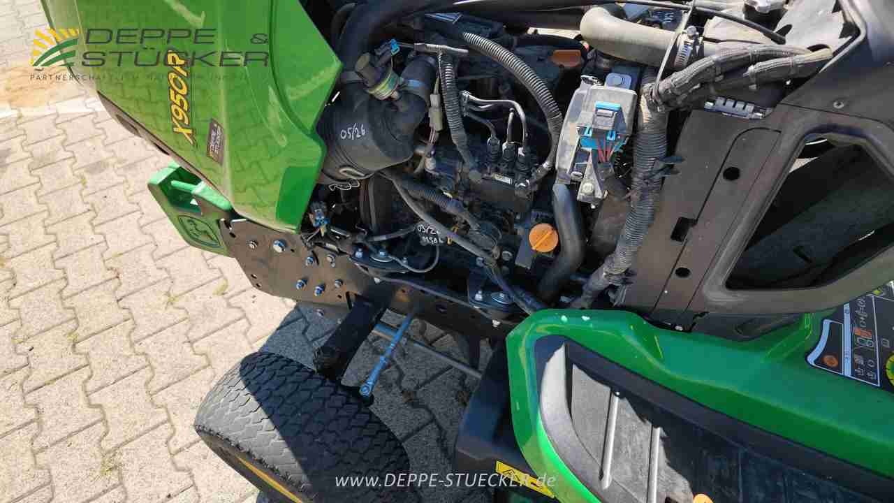 John Deere X950R mit Hochentleerung gebraucht – Rasentraktor – Baujahr 2021 – Produktbild 8