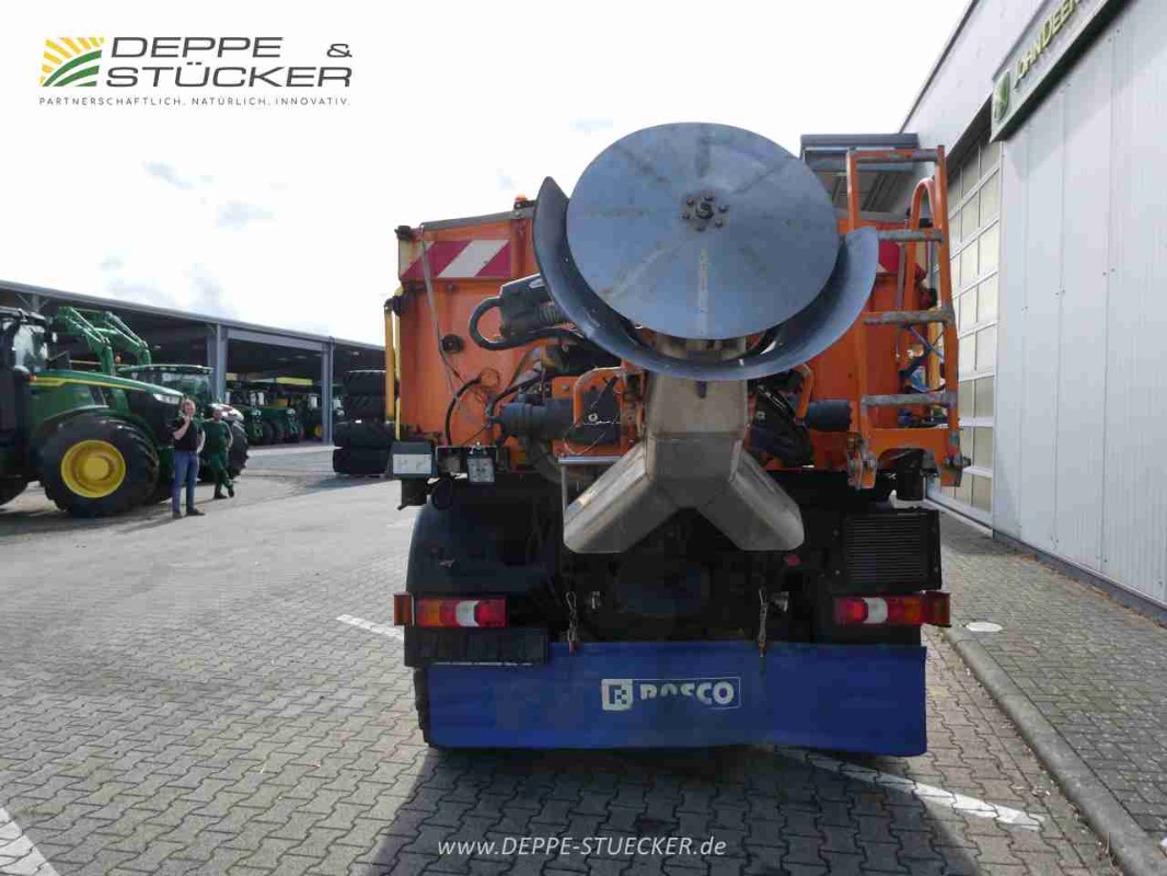 Mercedes-Benz Unimog U318 mit Schild+Streuer gebraucht – Kommunalfahrzeug – Baujahr 2014 – Produktbild 5