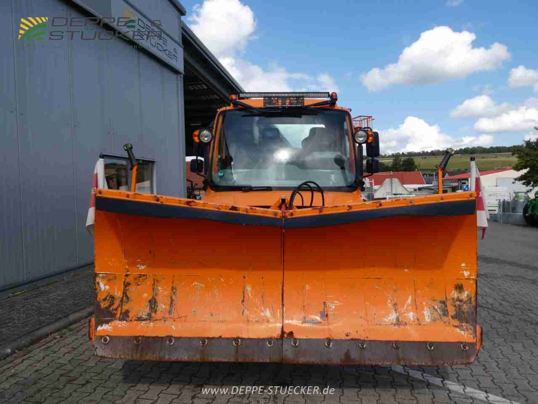 Mercedes-Benz Unimog U318 mit Schild+Streuer gebraucht – Kommunalfahrzeug – Baujahr 2014 – Produktbild 8