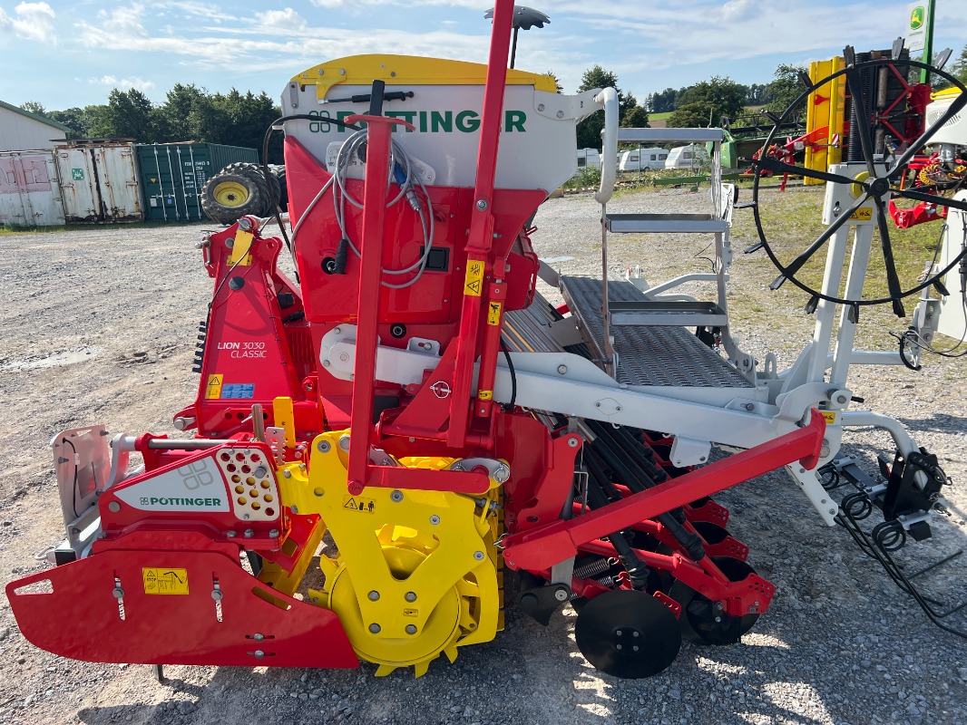 Pöttinger Vitasem M 3000 + Lion 3030 Classic gebraucht – Sätechnik – Baujahr 2023 – Produktbild 5