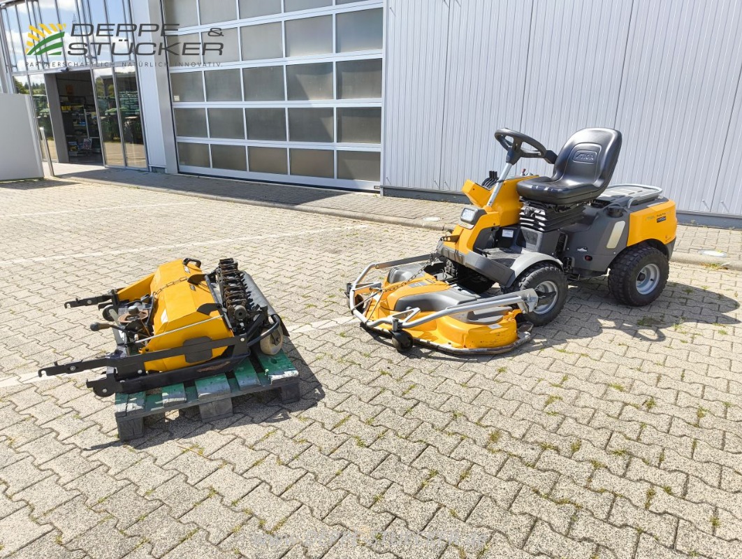 Stiga Park Pro 740 IQX mit Mulcher/Vertikutierer gebraucht – Mulchgeräte – Baujahr 2016 – Produktbild 1