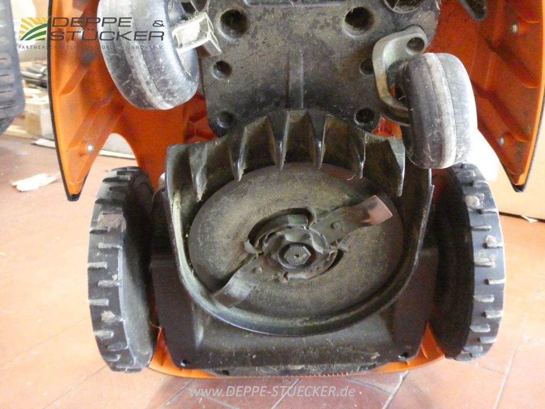 Stihl MI 422 P gebraucht – Mähroboter – Baujahr 2018 – Produktbild 8